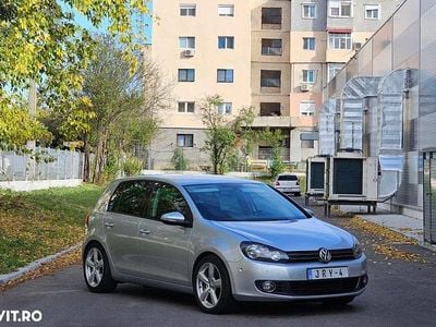 Argintiu Utilizat 2010 VW Golf VI Highline Hatchback | 6.790 EUR (Preț OK)