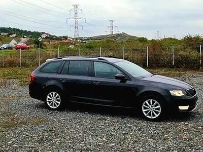 Negru Utilizat 2014 Skoda Octavia Break | 5.700 EUR (Preț OK)