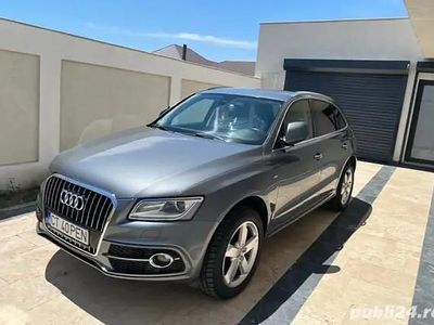 Gri Second-hand 2016 Audi Q5 Design SUV | 15.200 EUR (Preț OK)
