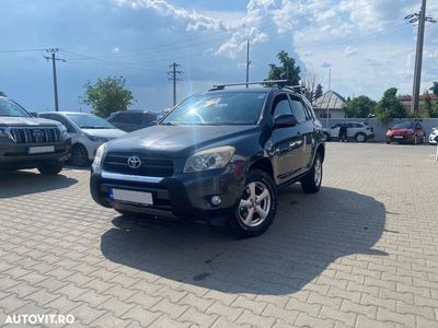 second-hand Toyota RAV4 2.2 D-4D Executive