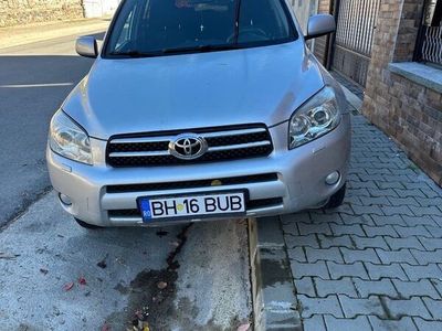 second-hand Toyota RAV4 2.2 D-4D Confort