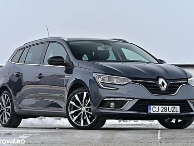 Culoaregri Utilizat 2018 Renault Mégane GrandTour LIMITED Break | 9.450 EUR (Preț bun)