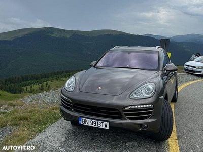 Culoaremaro Utilizat 2010 Porsche Cayenne SUV | 14.500 EUR