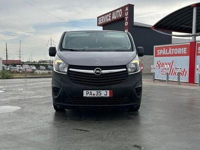 Culoaregri Utilizat 2017 Opel Vivaro S Monovolum | 12.990 EUR (Scump)
