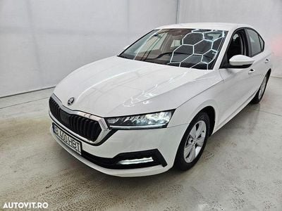 Second-hand Skoda Octavia Ambition 149 CP (109 kW) 2021 Culoarealb Berlinǎ