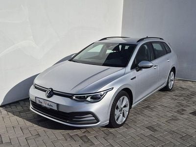 Gri mediu normal Second-hand 2021 VW Golf VII Style Break | 19.590 EUR (Scump)