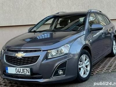 Gri Utilizat 2014 Chevrolet Cruze Break | 3.750 EUR (Super Preț)