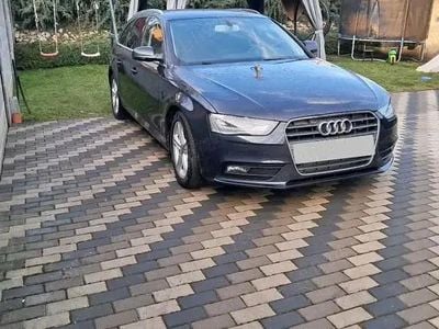 Second-hand Audi A4 150 CP (110 kW) 2013 Albastru Break