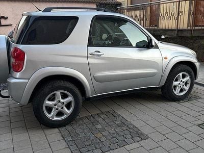 Culoaregri Second-hand 2002 Toyota RAV4 SUV | 4.500 EUR (Preț OK)