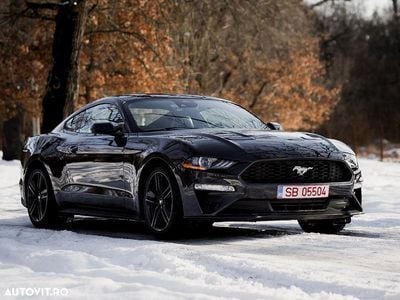 Culoarealte culori Utilizat 2022 Ford Mustang Coupe | 33.900 EUR