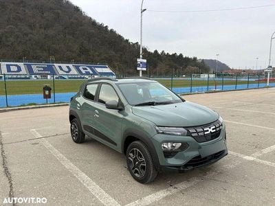 Second-hand Dacia Spring Expression 33 kW (45 CP) 2023 Culoareverde Hatchback