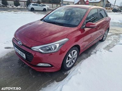 Second-hand Hyundai i20 84 CP (61 kW) 2016 Culoarerosu