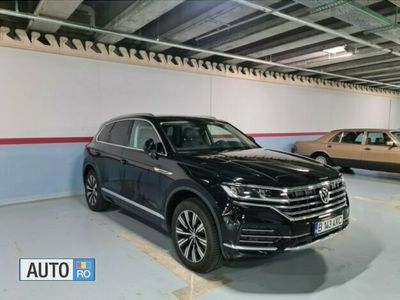 Negru Utilizat 2019 VW Touareg SUV | 55.500 EUR (Puțin scump)