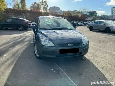 Gri Utilizat 2008 Ford Focus Break | 2.200 EUR (Preț OK)