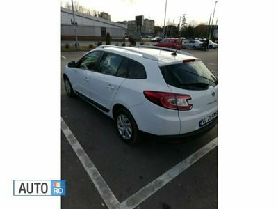 Alb Utilizat 2013 Renault Mégane GrandTour Break | 5.950 EUR (Preț OK)