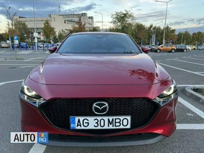 Rosu Utilizat 2019 Mazda 3 Hatchback | 21.000 EUR