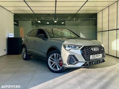 Nouă Audi Q3 Comfort 190 CP (139 kW) 2025 Culoaregri SUV