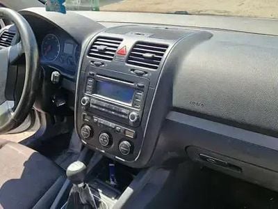 VW Golf V