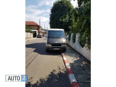 Second-hand Mercedes Sprinter 130 CP (95 kW) 2003 Alb Van