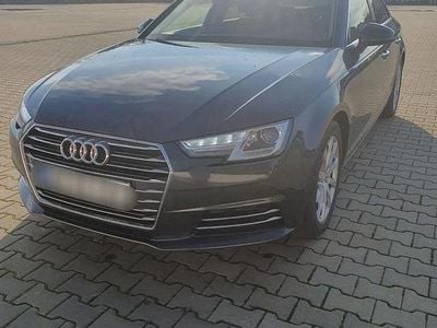 Second-hand Audi A4 Ambition 150 CP (110 kW) 2016 Culoaregri Berlinǎ