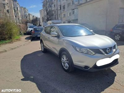 second-hand Nissan Qashqai 1.5 dCi TEKNA