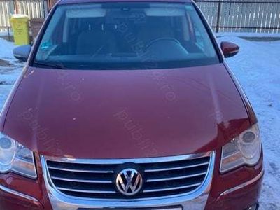 Second-hand VW Touran 103 CP (75 kW) 2010 Monovolum