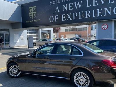 Maro Utilizat 2017 Mercedes C200 Business Berlinǎ | 26.500 EUR (Puțin scump)
