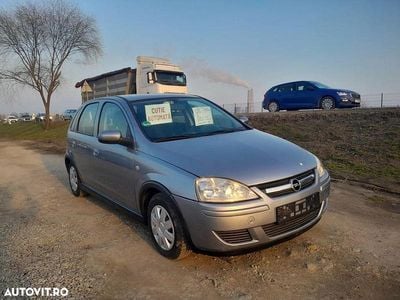 Second-hand Opel Corsa 86 CP (63 kW) 2006 Culoaregri Hatchback