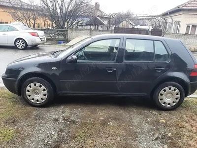 Second-hand 2002 VW Golf IV Hatchback | 1.600 EUR (Preț OK)