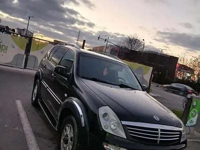 Second-hand Ssangyong (KGM) Rexton 163 CP (119 kW) 2005 Negru SUV