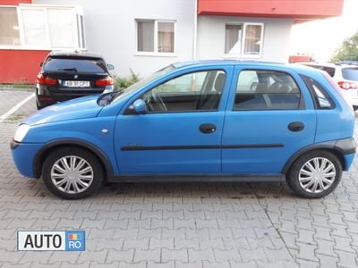 Second-hand Opel Corsa 73 CP (53 kW) 2001 Albastru Berlinǎ