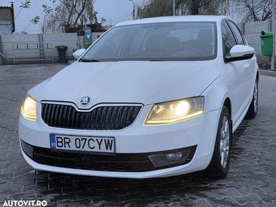 Culoarealb Utilizat 2014 Skoda Octavia Berlinǎ | 6.900 EUR (Super Preț)