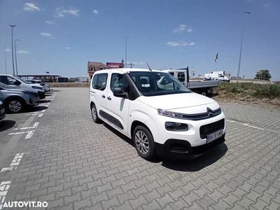 Culoarealb Utilizat 2019 Citroën Berlingo Start Monovolum | 9.990 EUR (Preț bun)