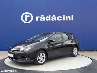 Toyota Auris Hybrid