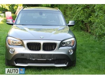 Gri Utilizat 2011 BMW X1 SUV | 10.875 EUR (Preț bun)