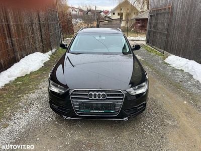 Second-hand Audi A4 136 CP (100 kW) 2014 Culoarenegru Break