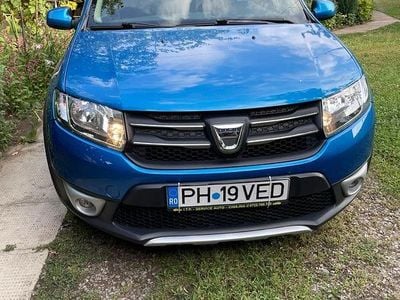 Culoarealbastru Utilizat 2014 Dacia Sandero Lauréate | 5.600 EUR (Preț OK)
