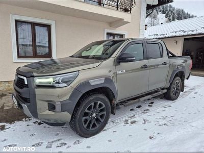 Second-hand Toyota HiLux Comfort 204 CP (150 kW) 2024 Culoareverde Pickup
