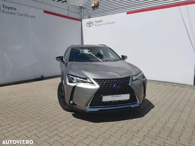 Lexus UX 250h