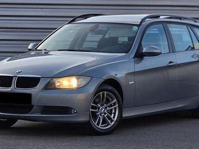 Second-hand BMW 318 129 CP (94 kW) 2007 Culoaregri Break