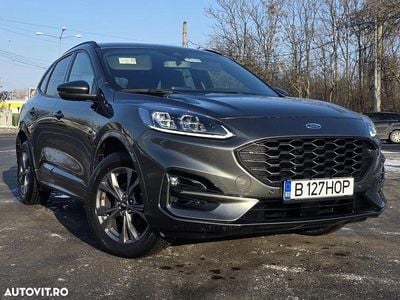 Second-hand Ford Kuga ST-Line X 190 CP (139 kW) 2023 Gri SUV