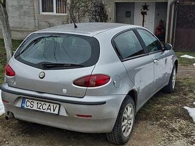 Culoareargint Utilizat 2003 Alfa Romeo 147 Hatchback | 750 EUR
