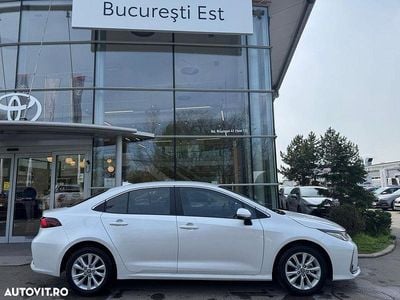 Nouă Toyota Corolla Business Edition 140 CP (102 kW) 2025 Culoarealb Berlinǎ