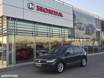 Culoaregri Utilizat 2021 VW Tiguan Life SUV | 26.990 EUR (Preț OK)
