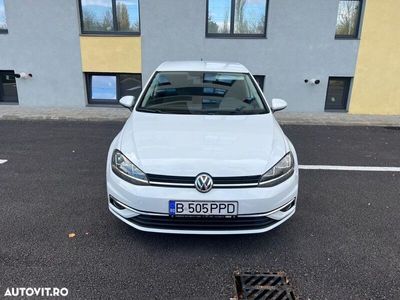 second-hand VW Golf 1.6 TDI DSG Comfortline