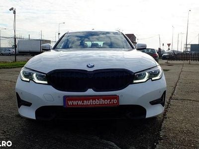 Second-hand BMW 320 Sport Line 190 CP (139 kW) 2020 Alb Break