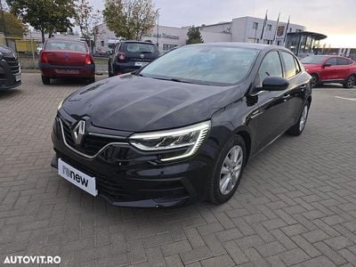 Culoarenegru Utilizat 2021 Renault Mégane IV Zen Berlinǎ | 16.390 EUR (Puțin scump)