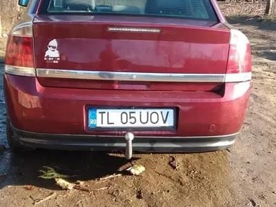 Utilizat 2005 Opel Vectra Berlinǎ | 1.200 EUR