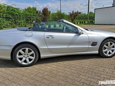 Second-hand Mercedes SL500 306 CP (225 kW) 2003 Argint Cabrio