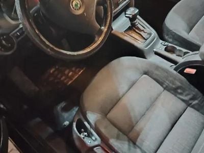 Negru Utilizat 2008 Skoda Octavia Break | 2.000 EUR (Super Preț)